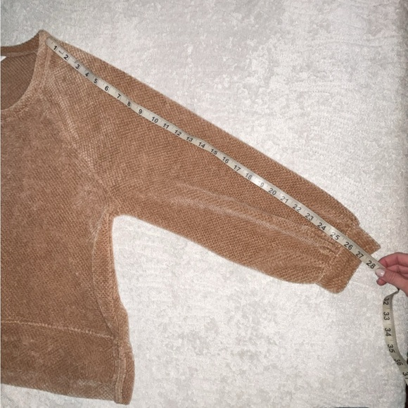 Time and Tru Cozy Polyester Oversized Puff-sleeve Crewneck Sweater - Picture 7 of 7